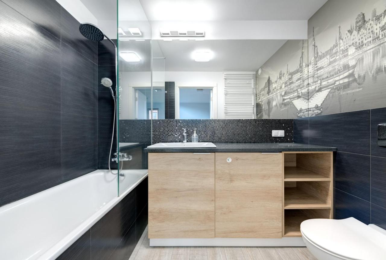 3 City Apartments - Waterlane Valhalla Gdansk Exterior photo