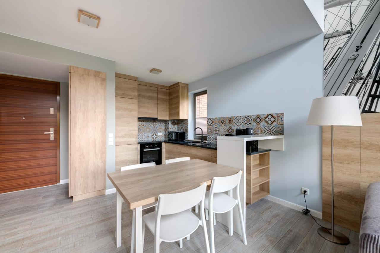 3 City Apartments - Waterlane Valhalla Gdansk Exterior photo
