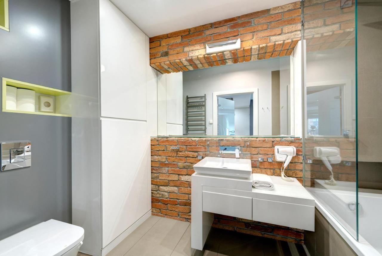 3 City Apartments - Waterlane Valhalla Gdansk Exterior photo